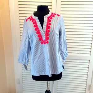 NWT Vineyard Vines blouse M  cotton/spandex stripes white blue pink embroidered
